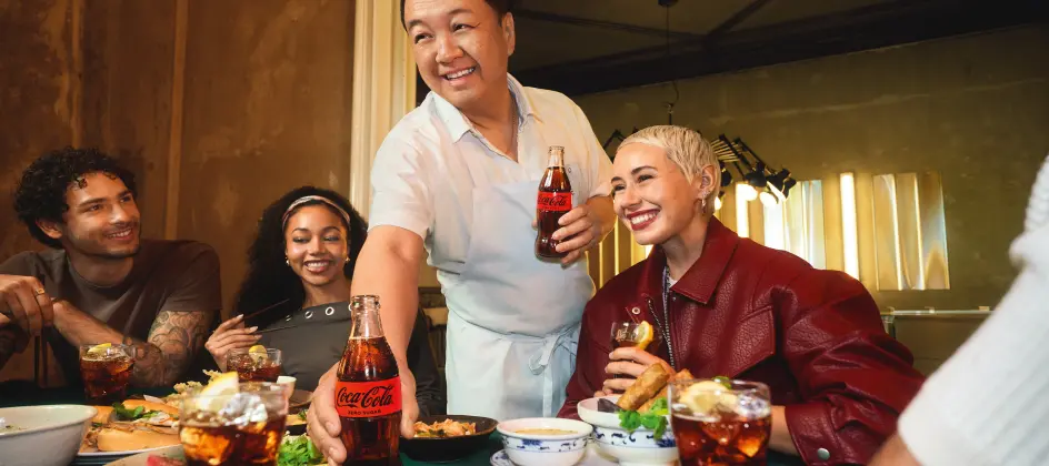Coca-Cola Zero Sugar startet Gastro-Kampagne mit The Duc Ngo